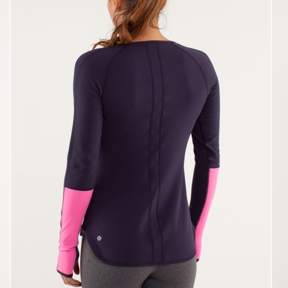 Lululemon Runder Under Long Sleeve shirt Black Swan / Raspberry Glo Light 8 - Picture 3 of 14